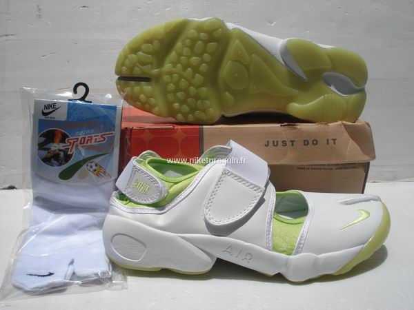 Nouveau 2011 Nike Shox Rift Souliers De Course Blancs Verts